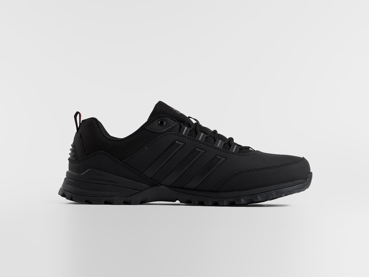 Кроссовки Adidas Climaproof