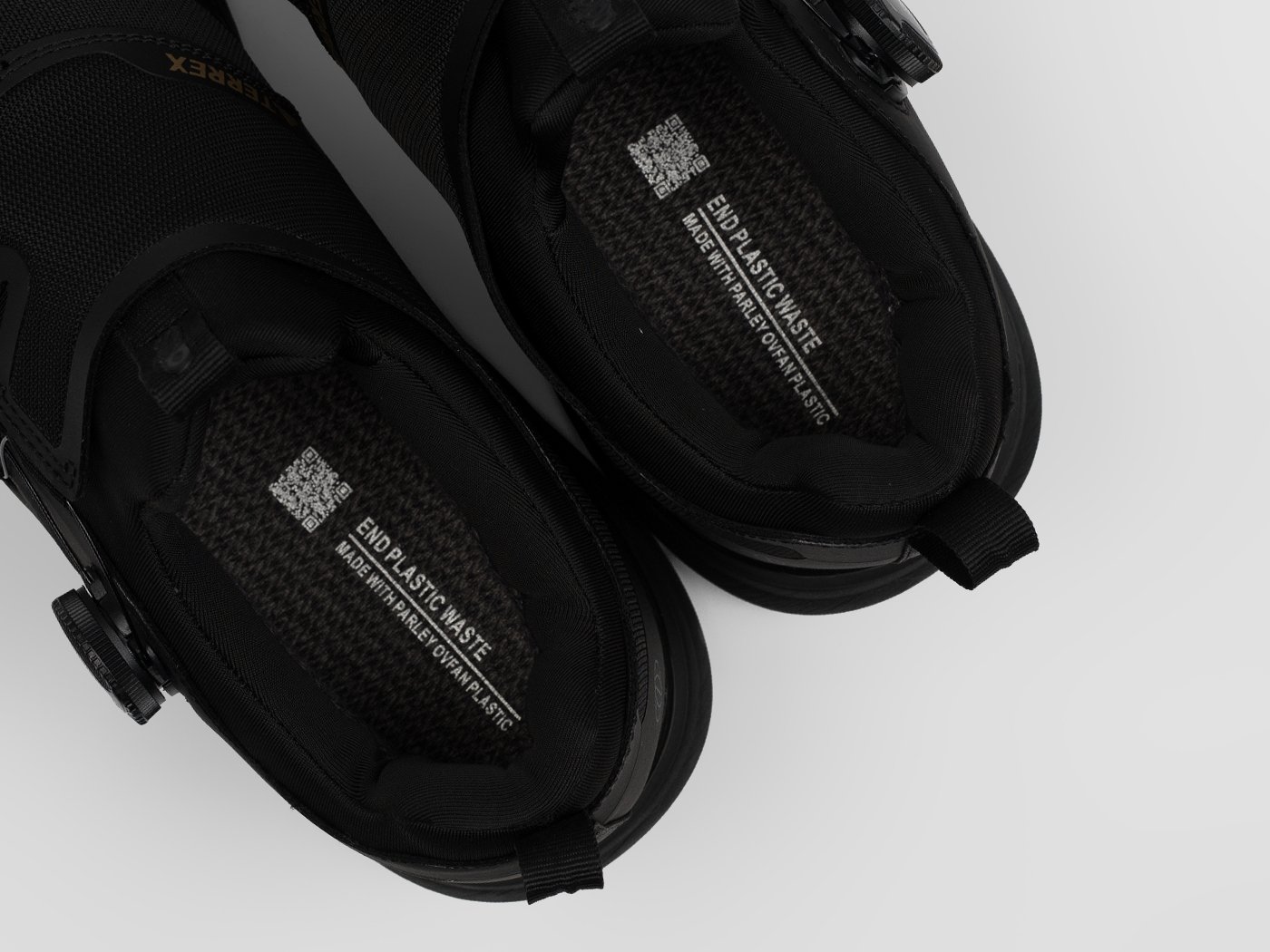 Кроссовки Adidas