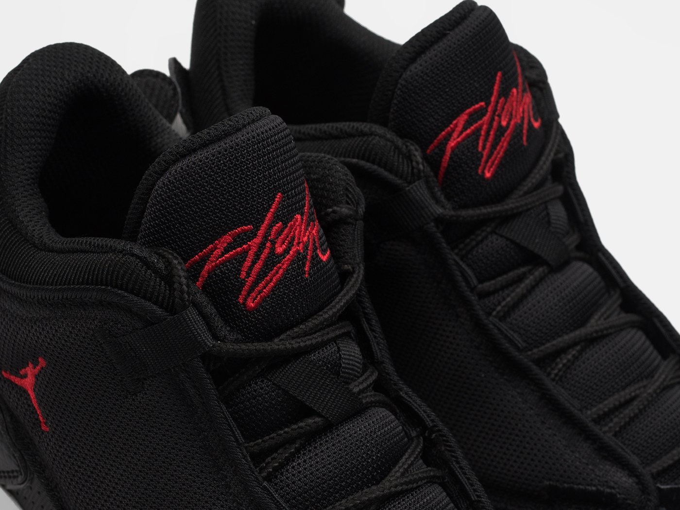 Кроссовки Jordan Max Aura 4