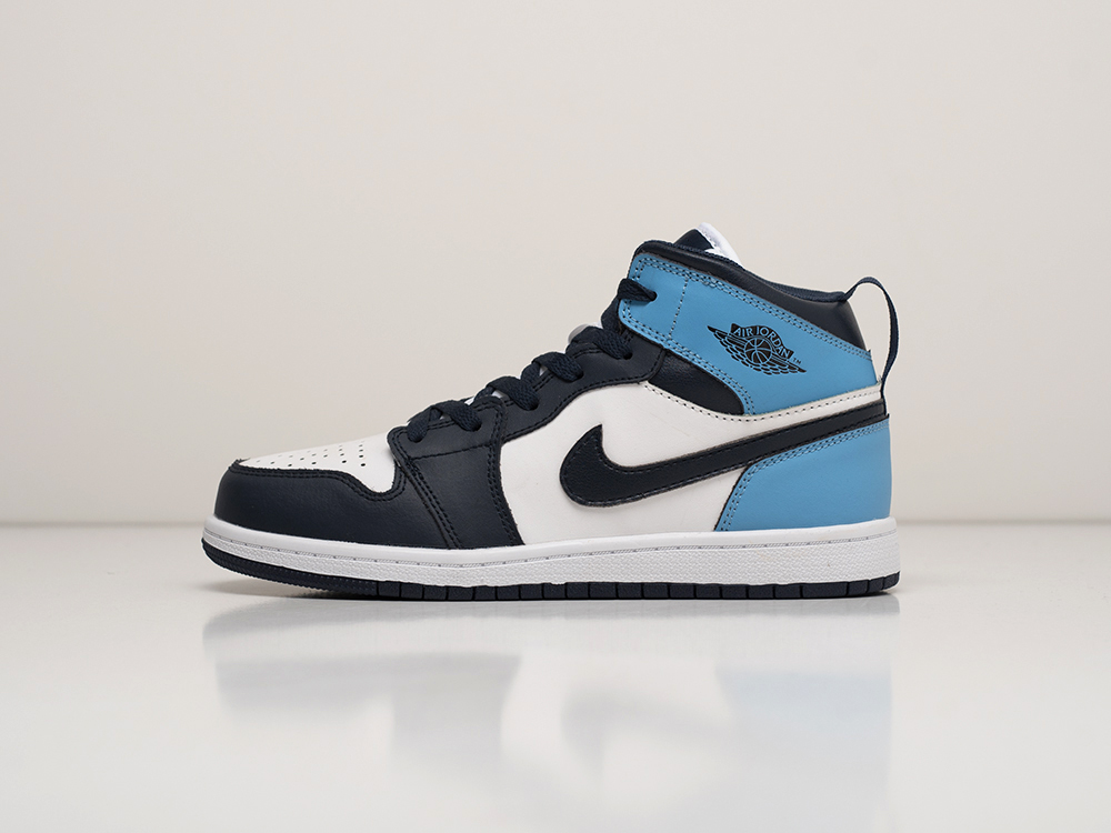 Кроссовки Nike Air Jordan 1 Mid
