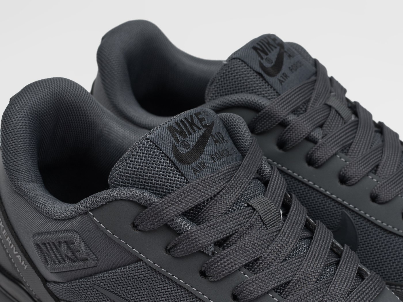 Кроссовки Nike Rivah Low