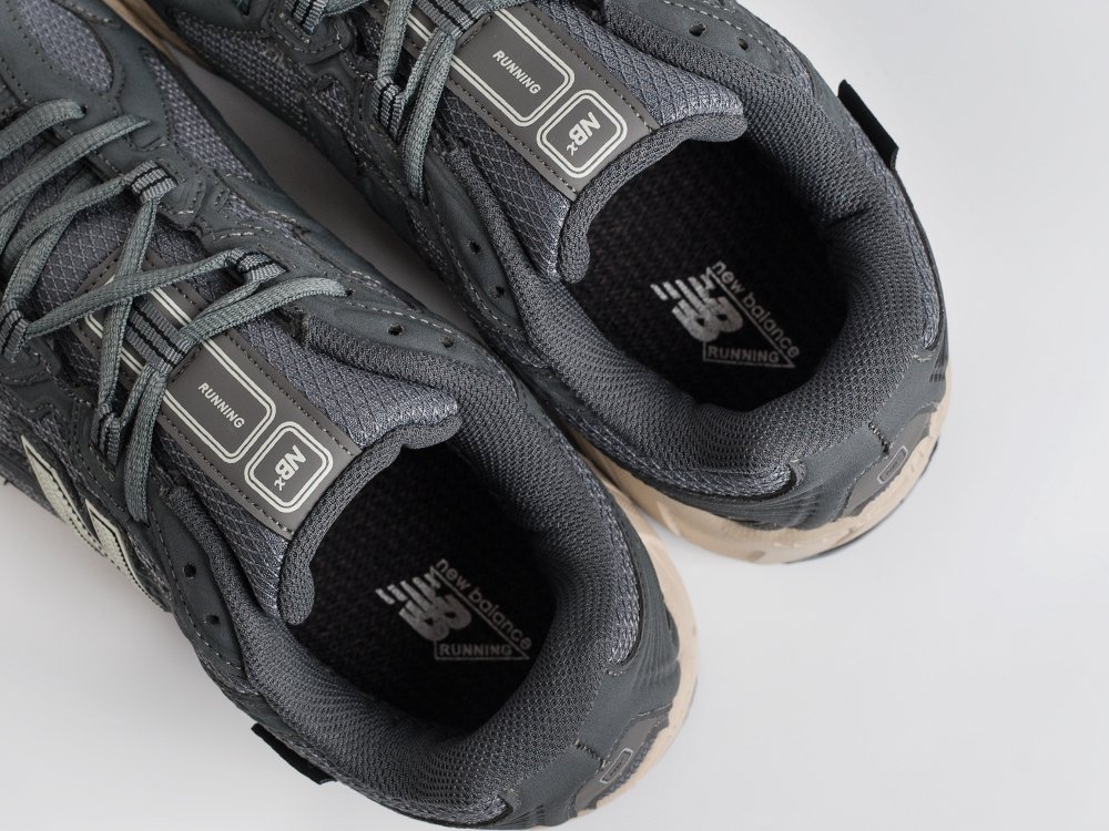 Кроссовки New Balance 740