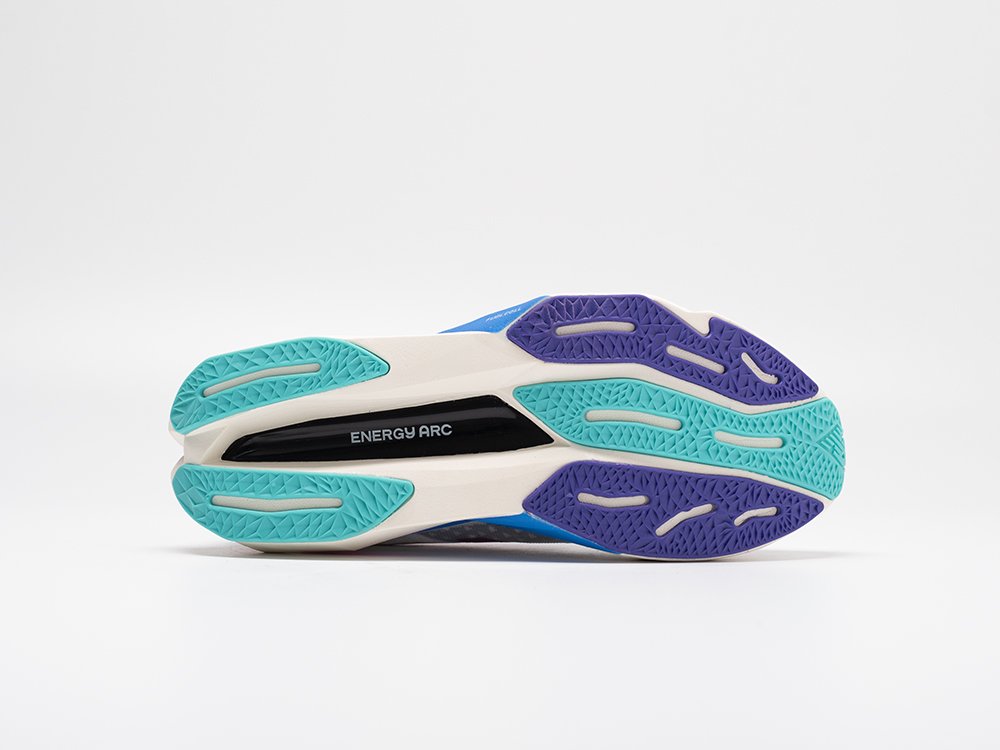 Кроссовки New Balance SC Elite v4