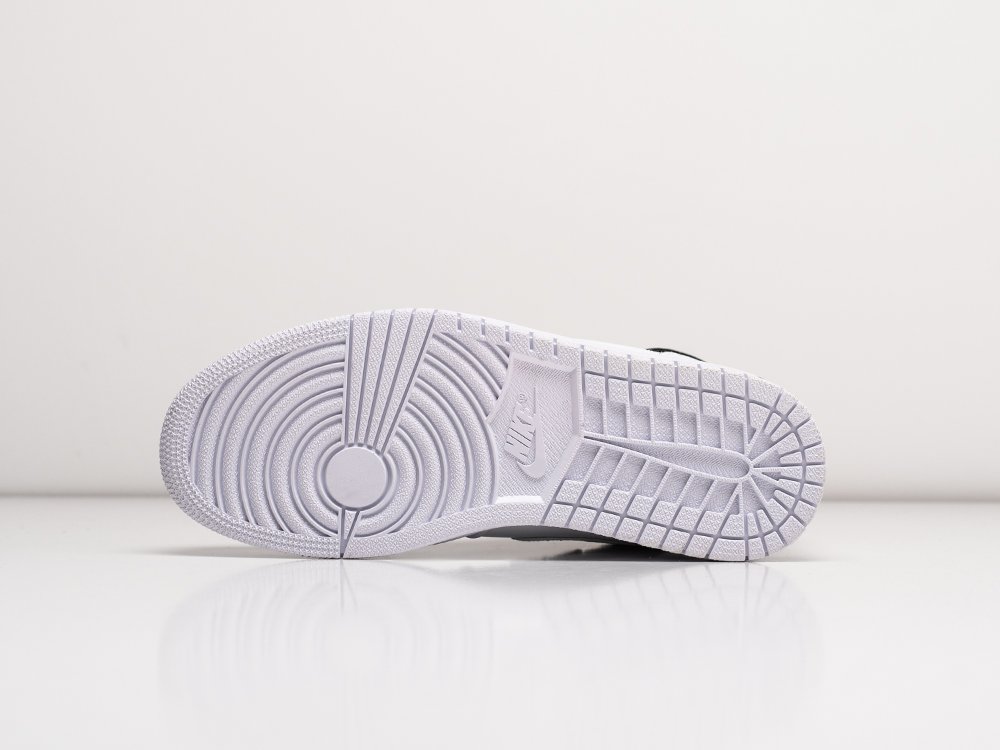 Кроссовки Nike Air Jordan 1 High