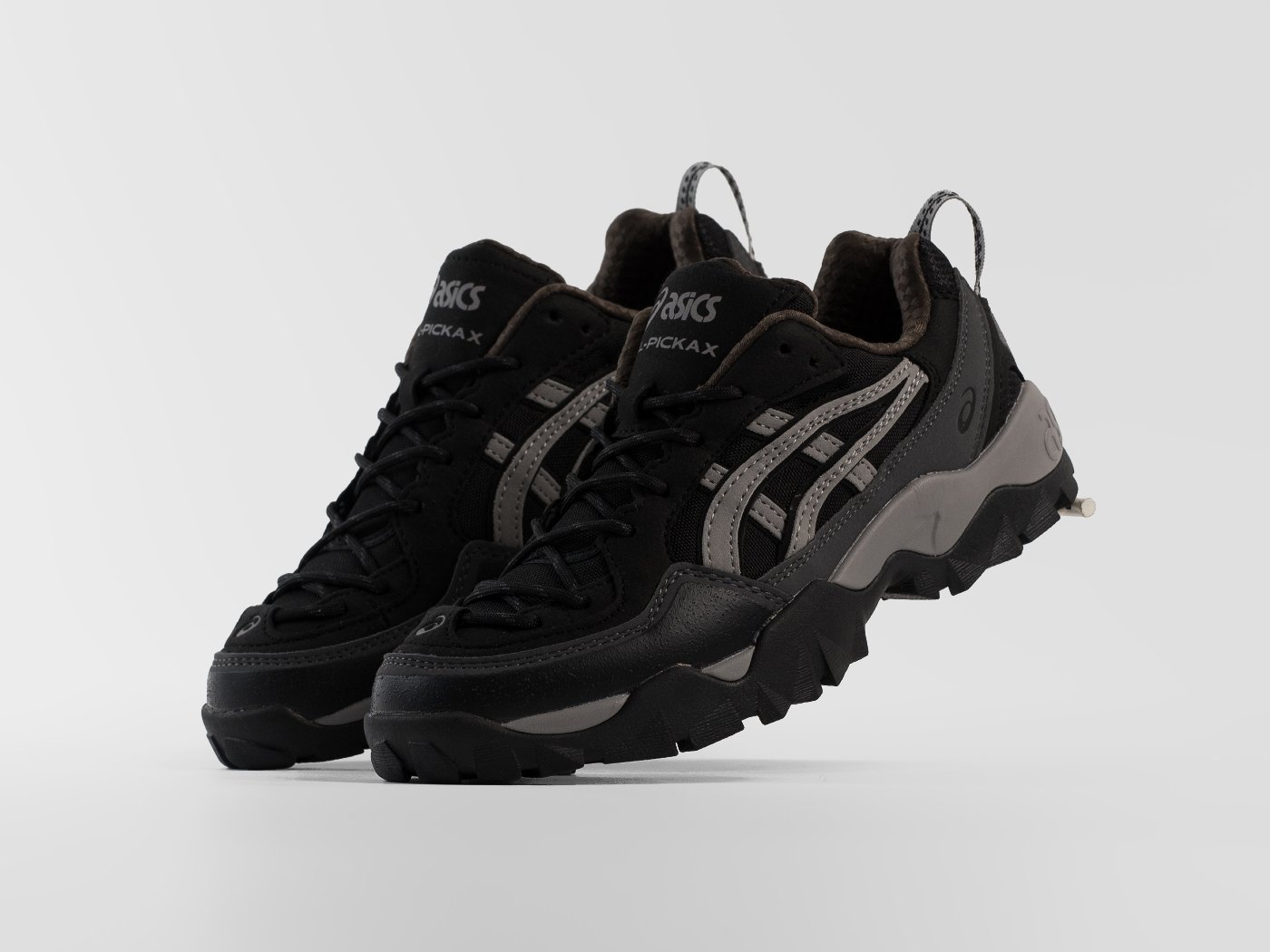 Кроссовки Asics GEL PICKAX