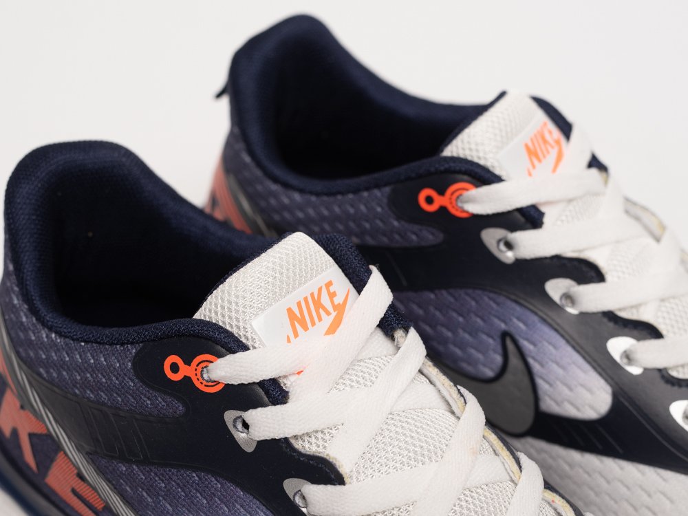 Кроссовки Nike