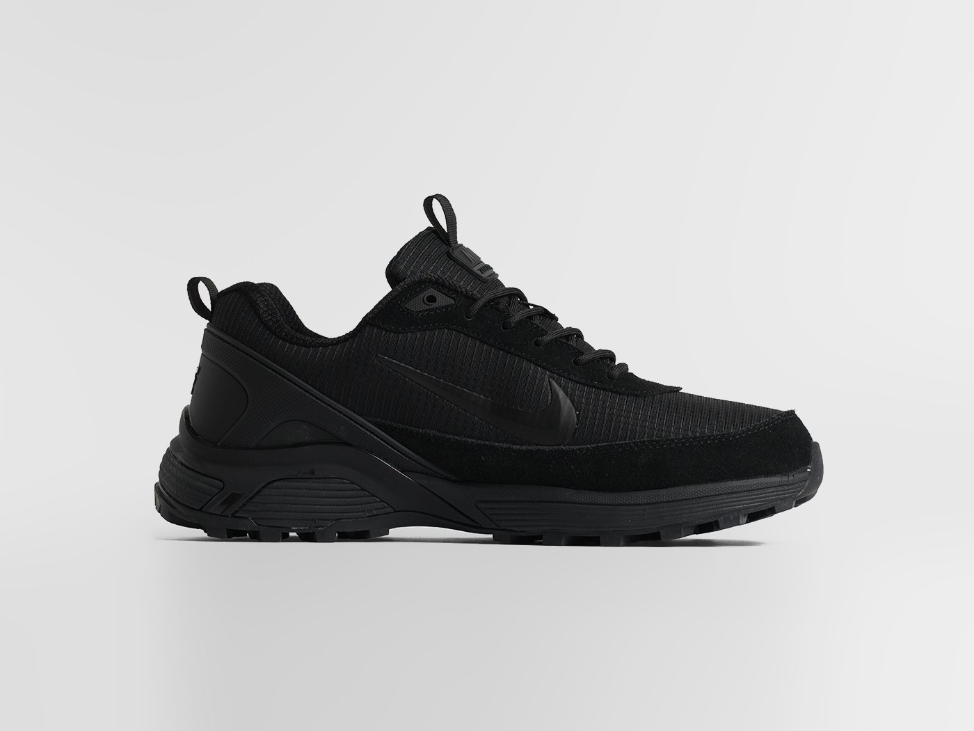 Зимние кроссовки Nike Rivah Low