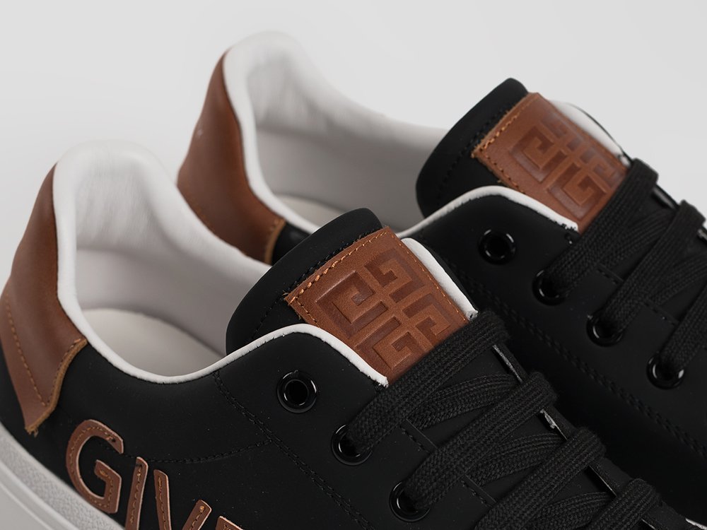 Кроссовки Givenchy