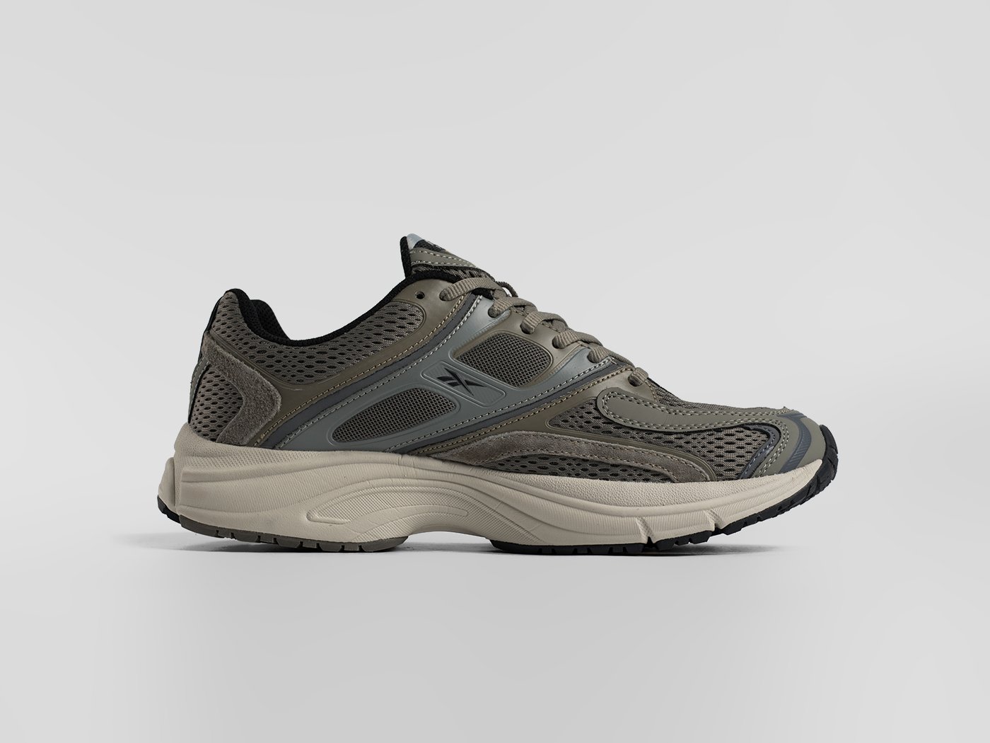 Кроссовки Reebok Premier Trinity
