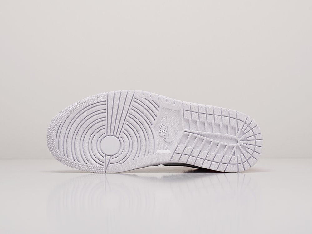 Кроссовки Nike Air Jordan 1 High