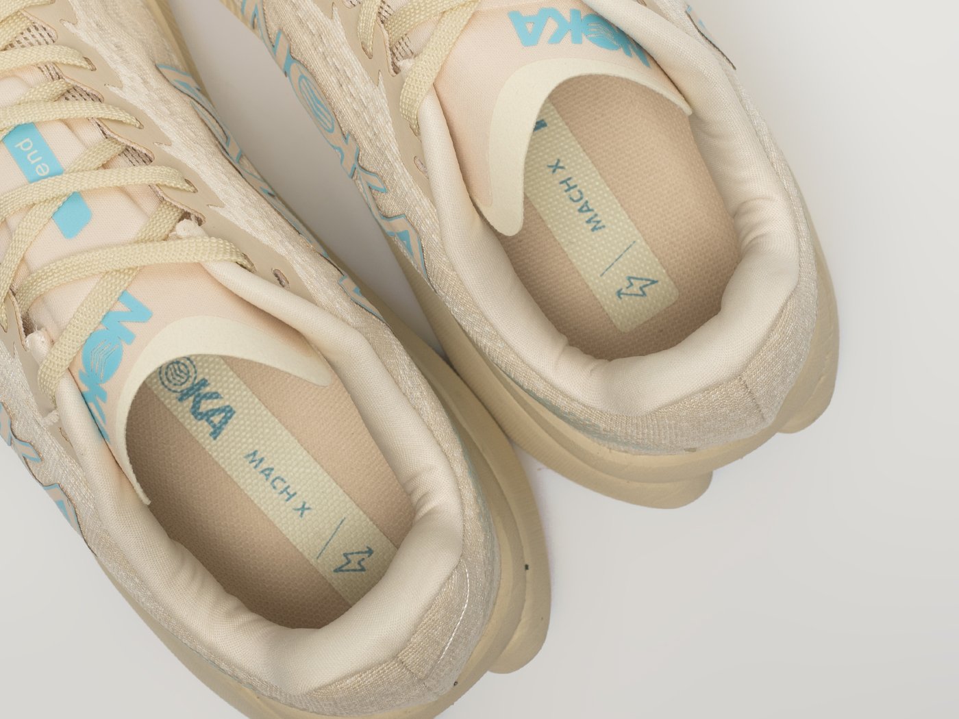 Кроссовки Hoka Mach X