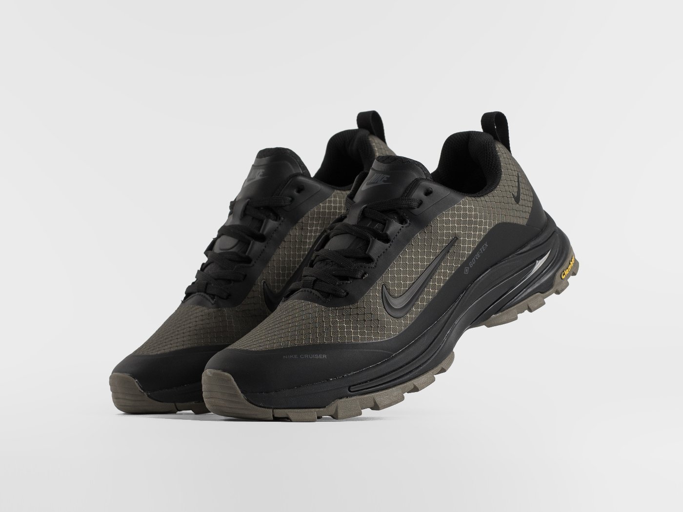 Кроссовки Nike