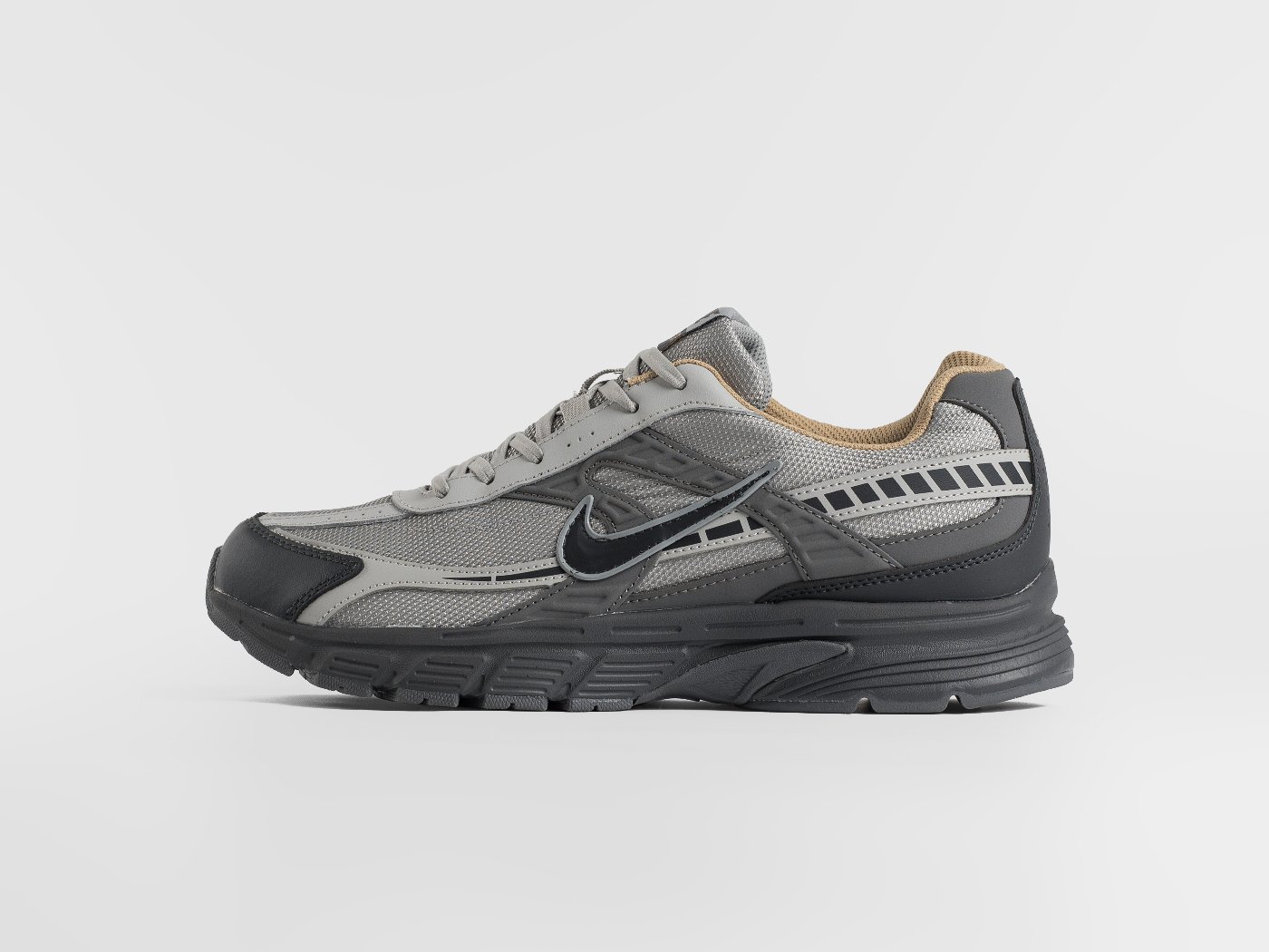 Кроссовки Nike Initiator