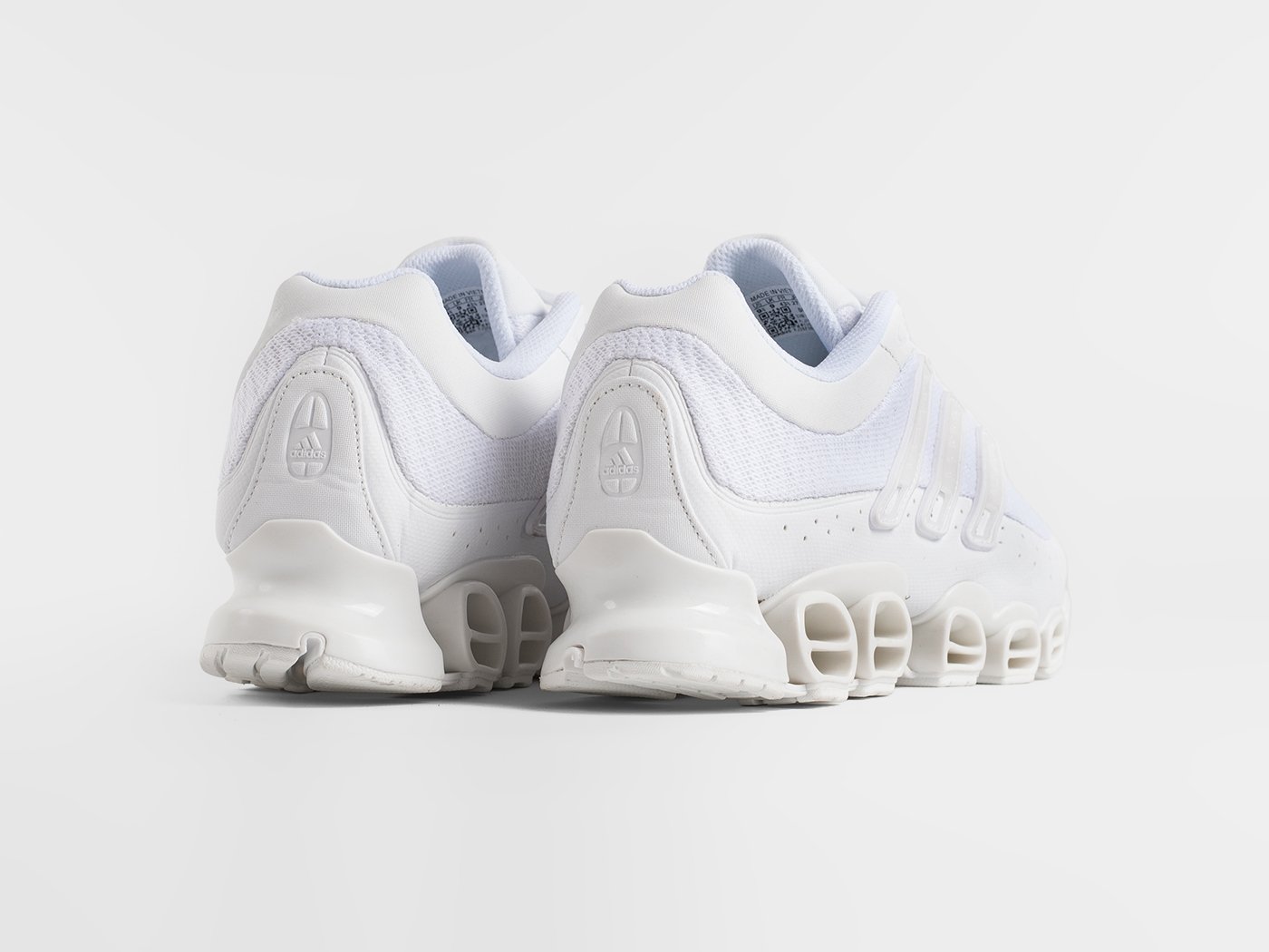 Кроссовки Adidas Megaride Pro