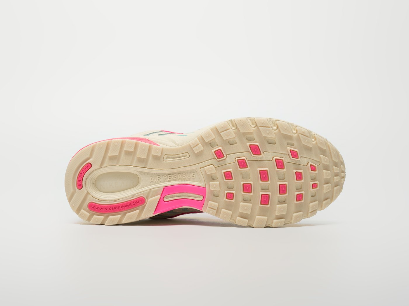 Кроссовки Nike Air Pegasus 2K5