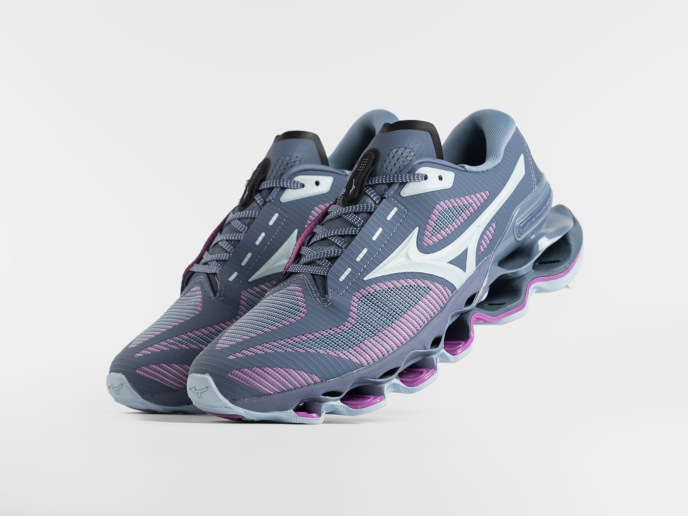 Кроссовки Mizuno Wave Prophecy 15