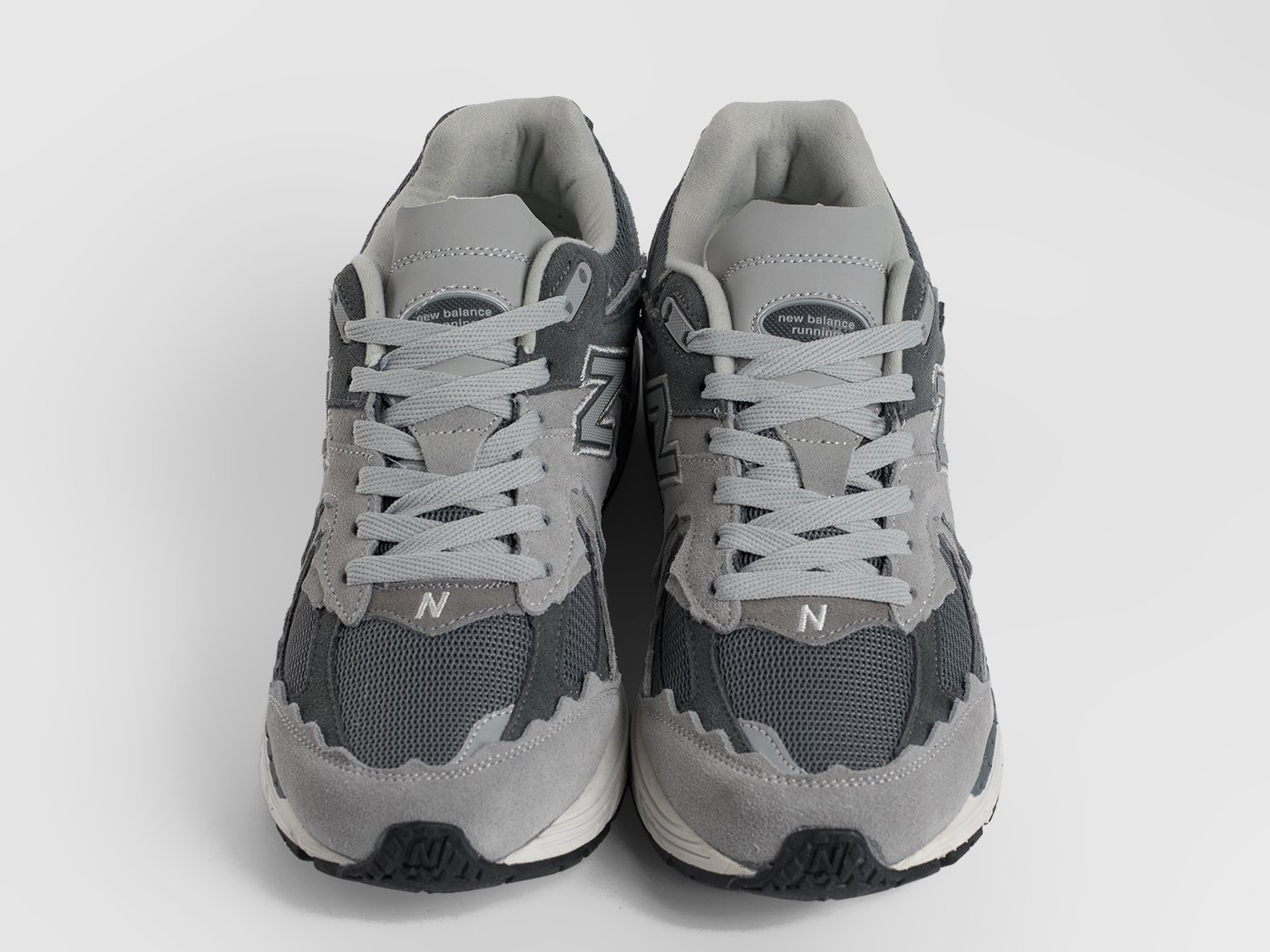 Кроссовки New Balance 2002R