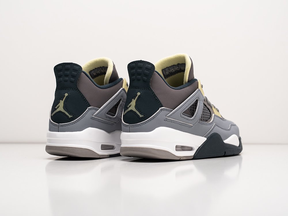 Кроссовки Nike Air Jordan 4 Retro