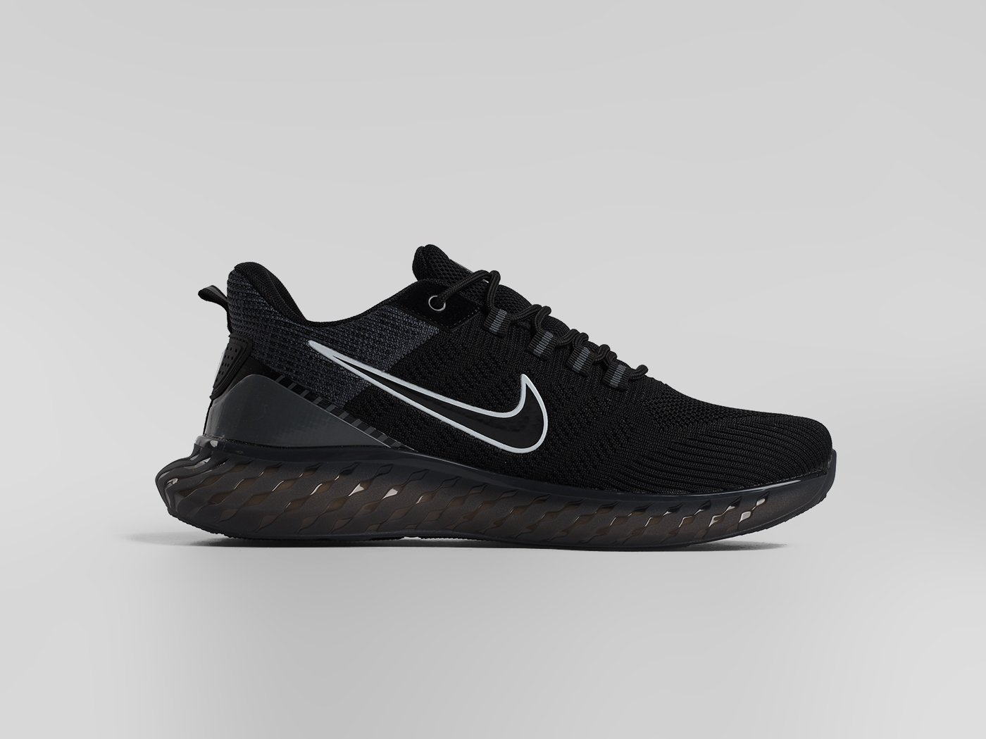 Кроссовки Nike