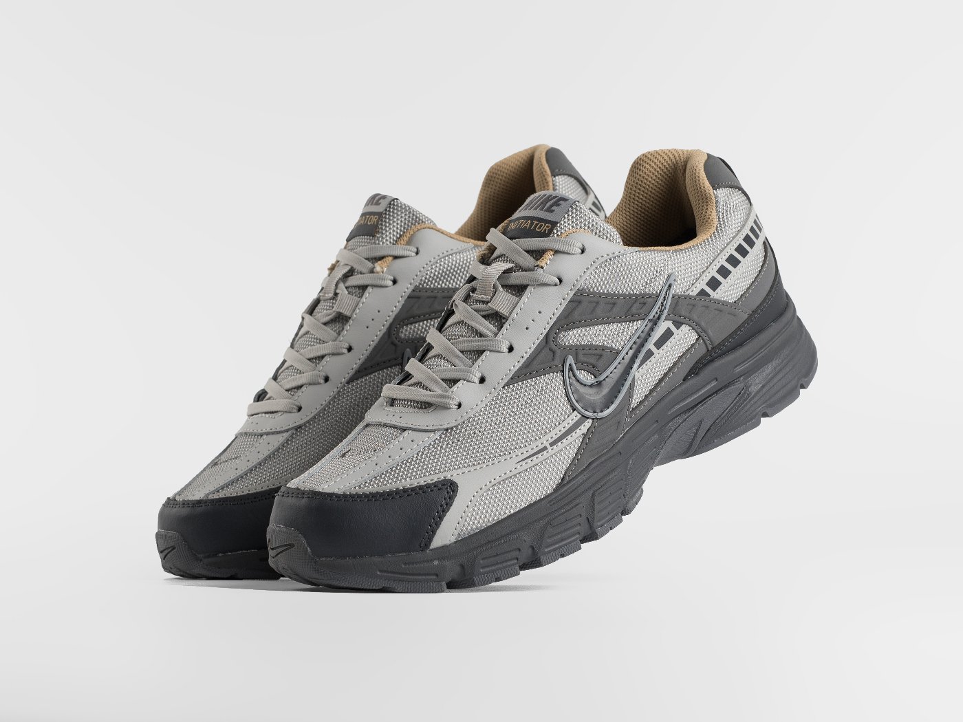Кроссовки Nike Initiator