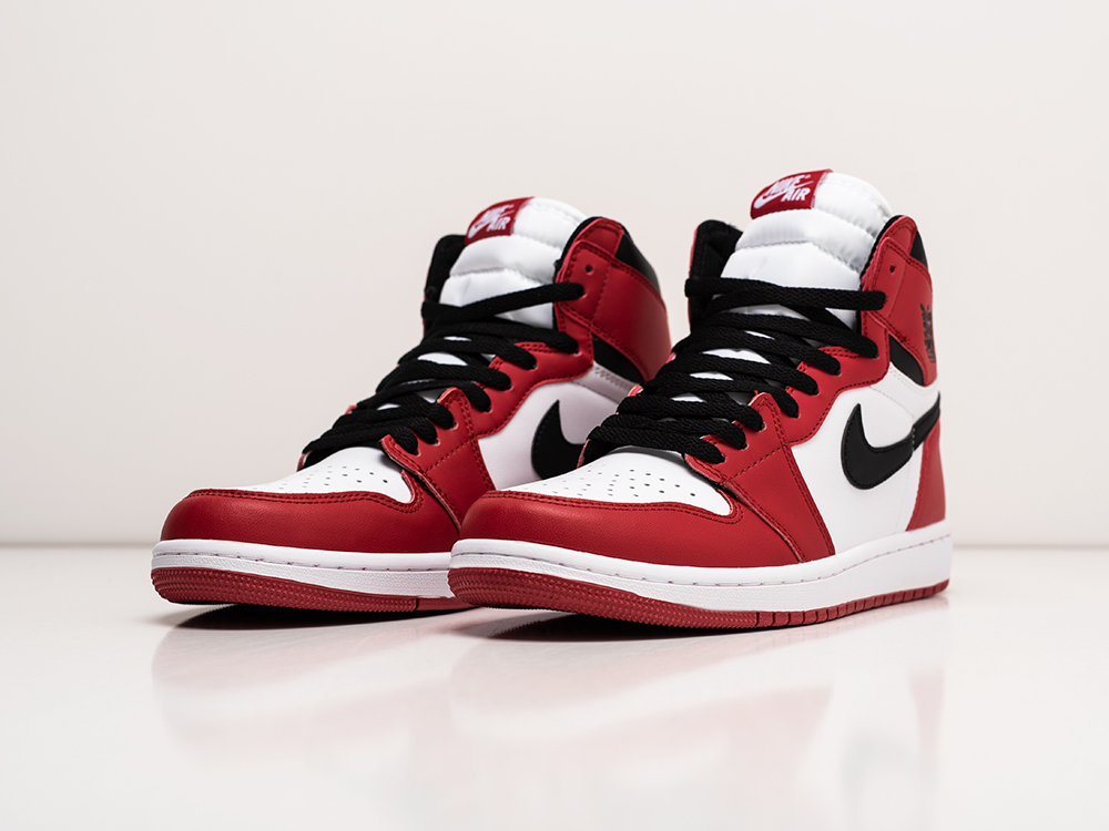 Кроссовки Nike Air Jordan 1 High