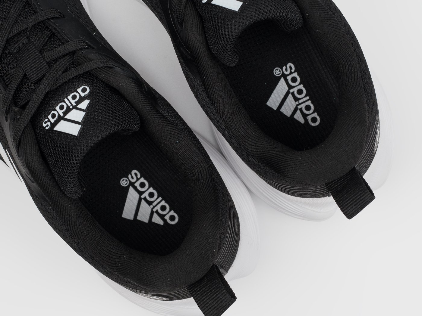 Кроссовки Adidas Response Runner