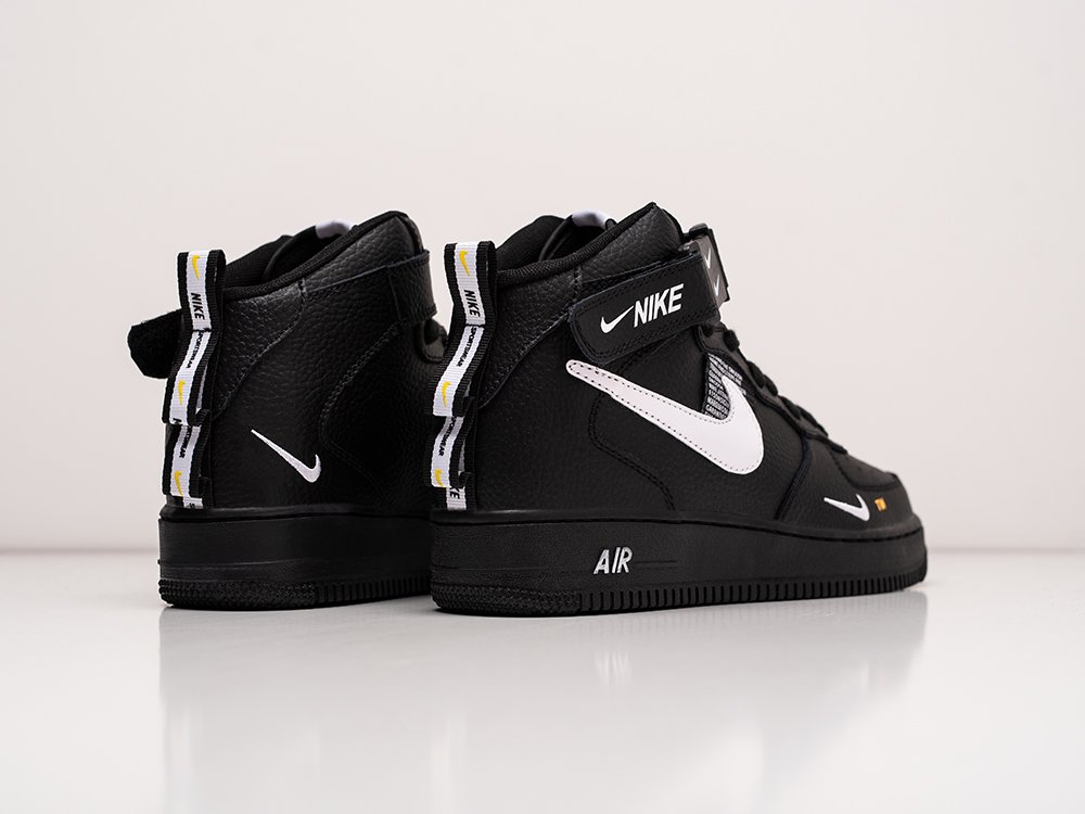 Зимние Кроссовки Nike Air Force 1 07 Mid LV8