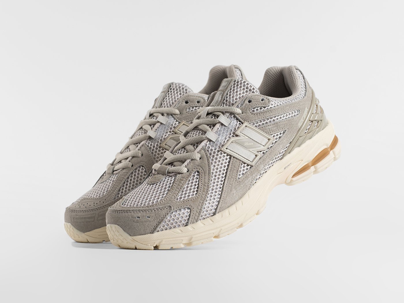 Кроссовки New Balance 1906R