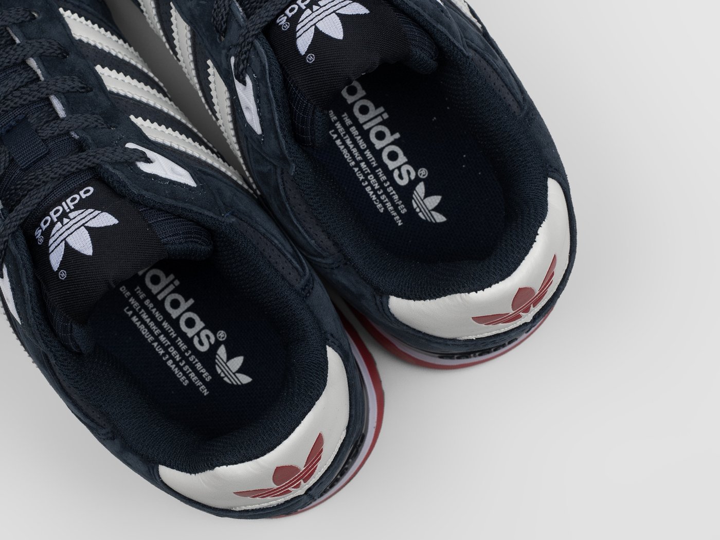 Кроссовки Adidas ZX 750
