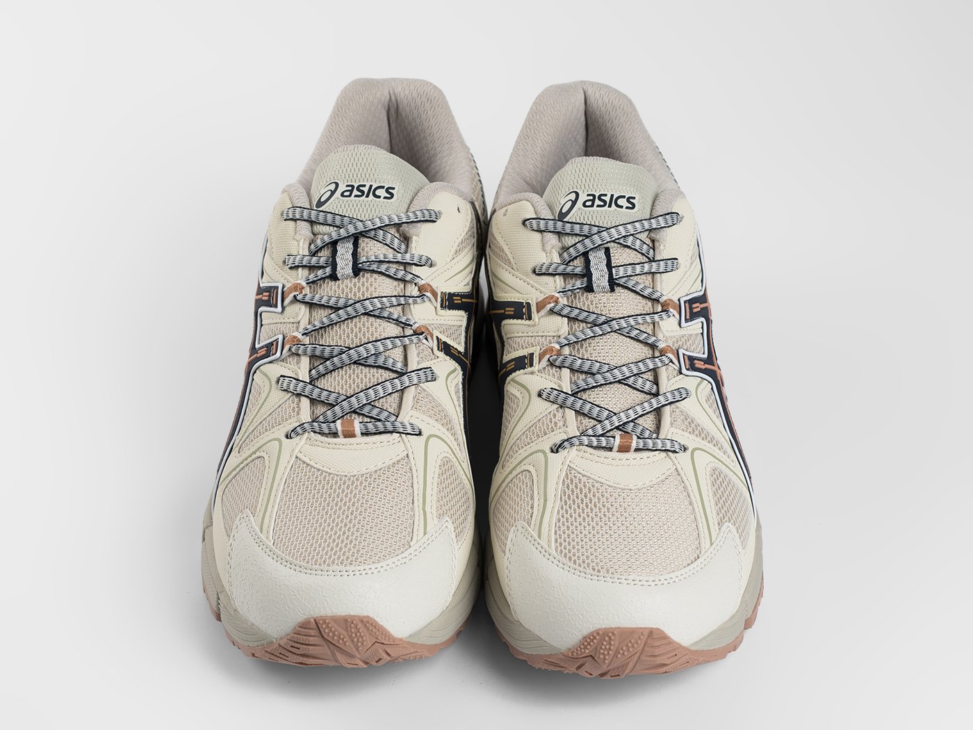 Кроссовки Asics Gel-Kahana 8