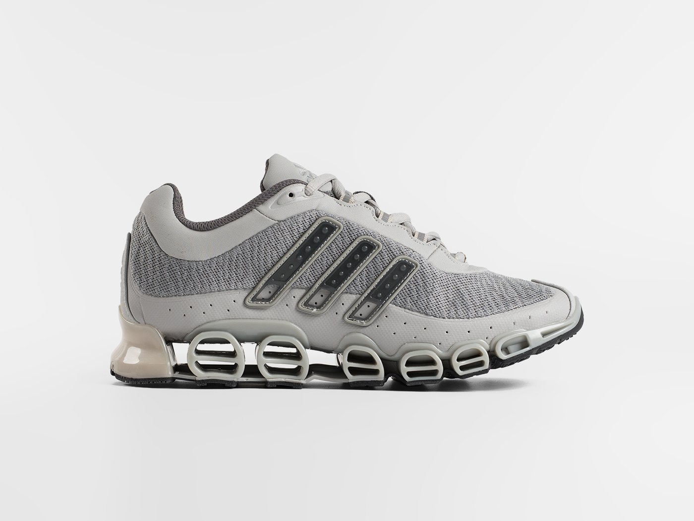 Кроссовки Adidas Megaride Pro