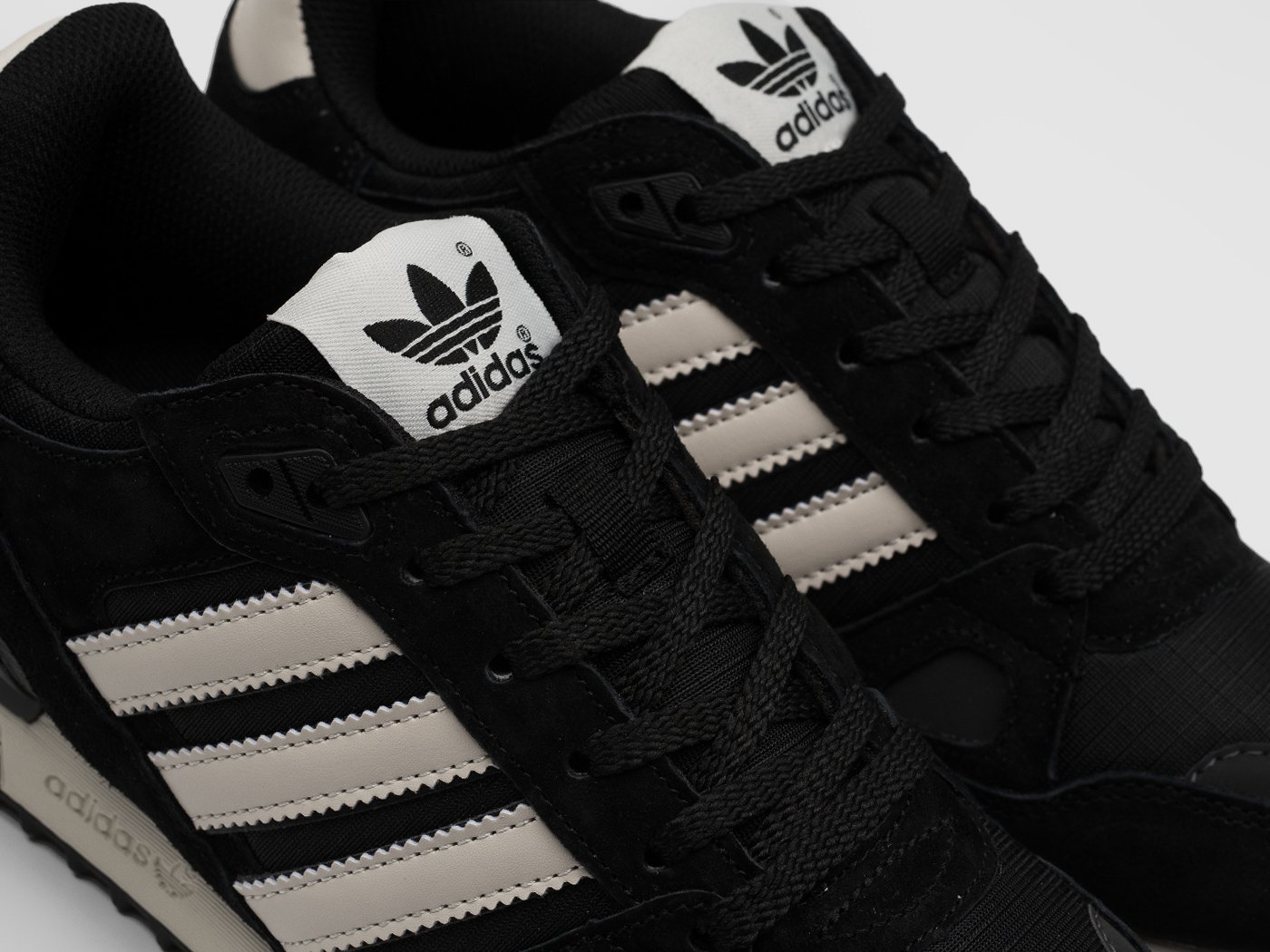 Кроссовки Adidas ZX 750