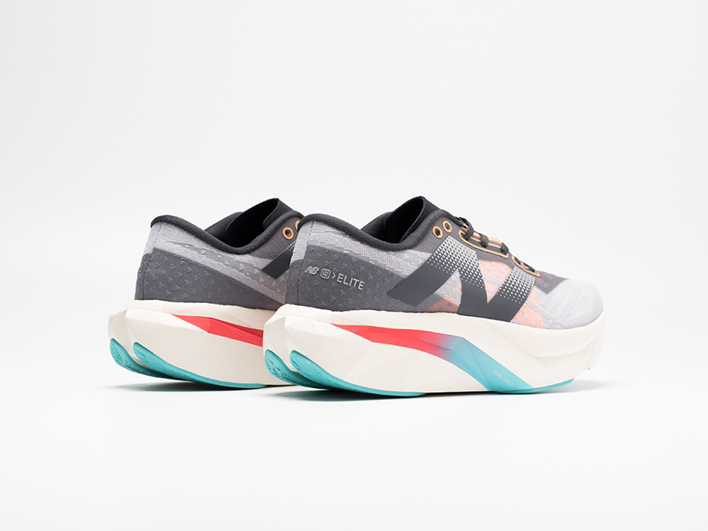 Кроссовки New Balance SC Elite v4