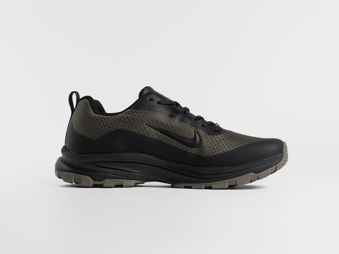 Кроссовки Nike
