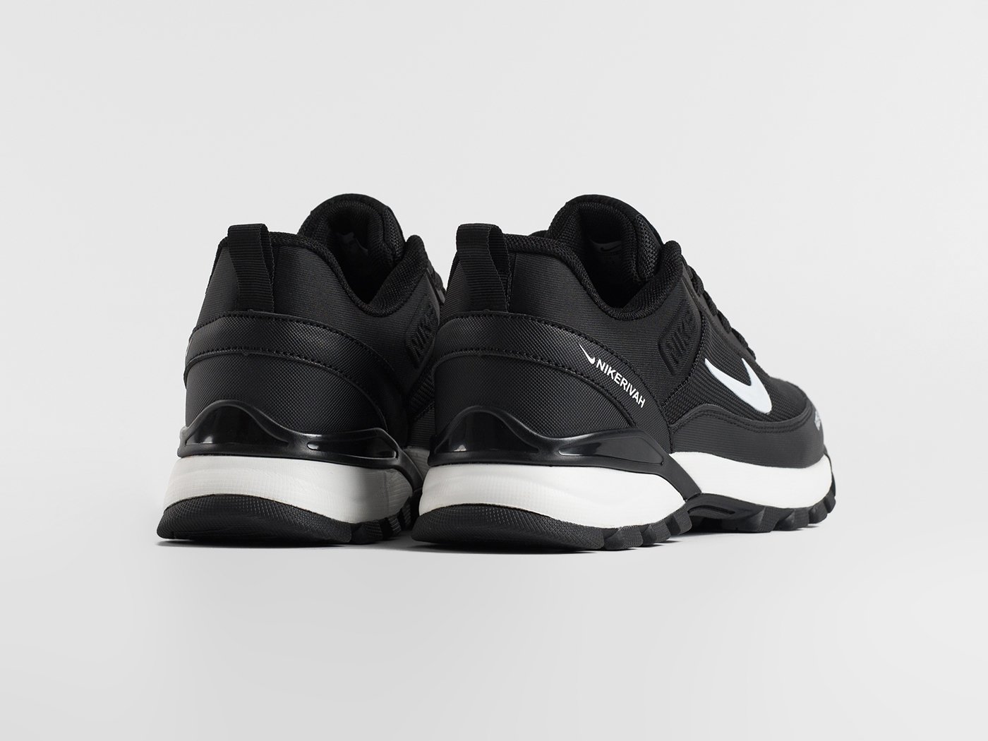 Кроссовки Nike Rivah Low