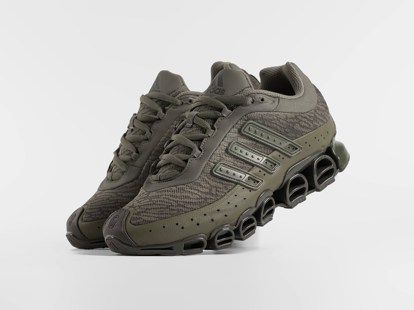 Кроссовки Adidas Megaride Pro