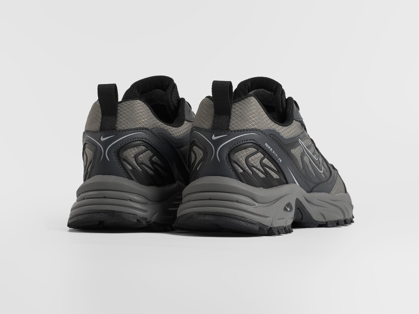 Кроссовки Nike Fiyi V2