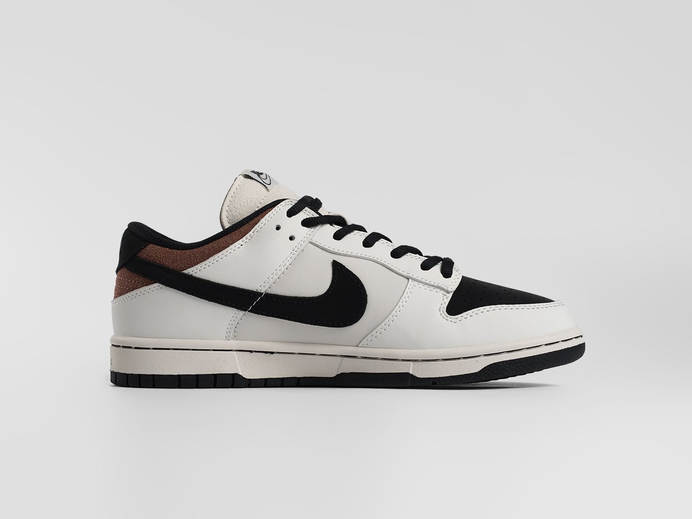 Кроссовки Nike SB Dunk Low