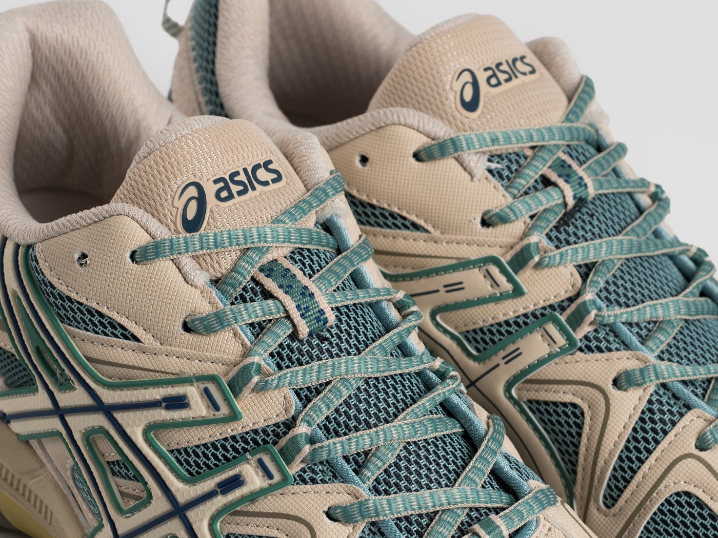 Кроссовки Asics Gel Kahana 8