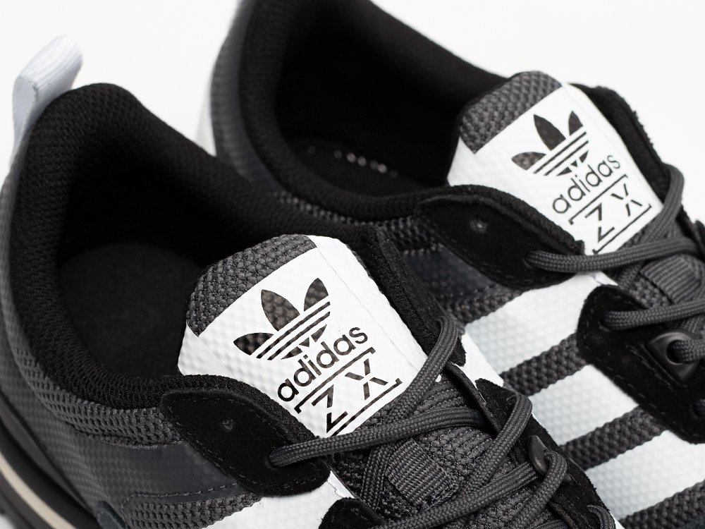 Кроссовки Adidas ZX 700 HD