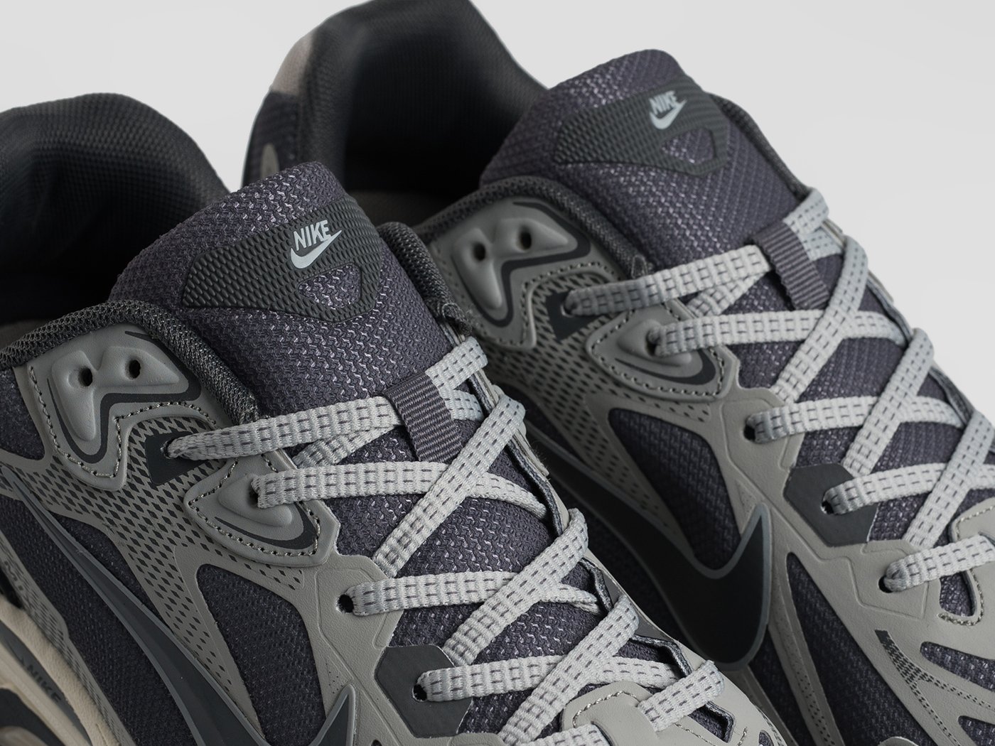 Кроссовки Nike Halo Mix