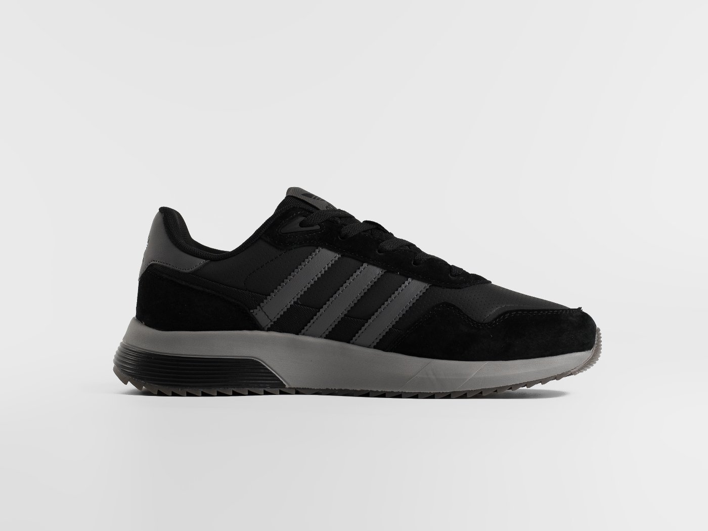 Кроссовки Adidas Retropy F2