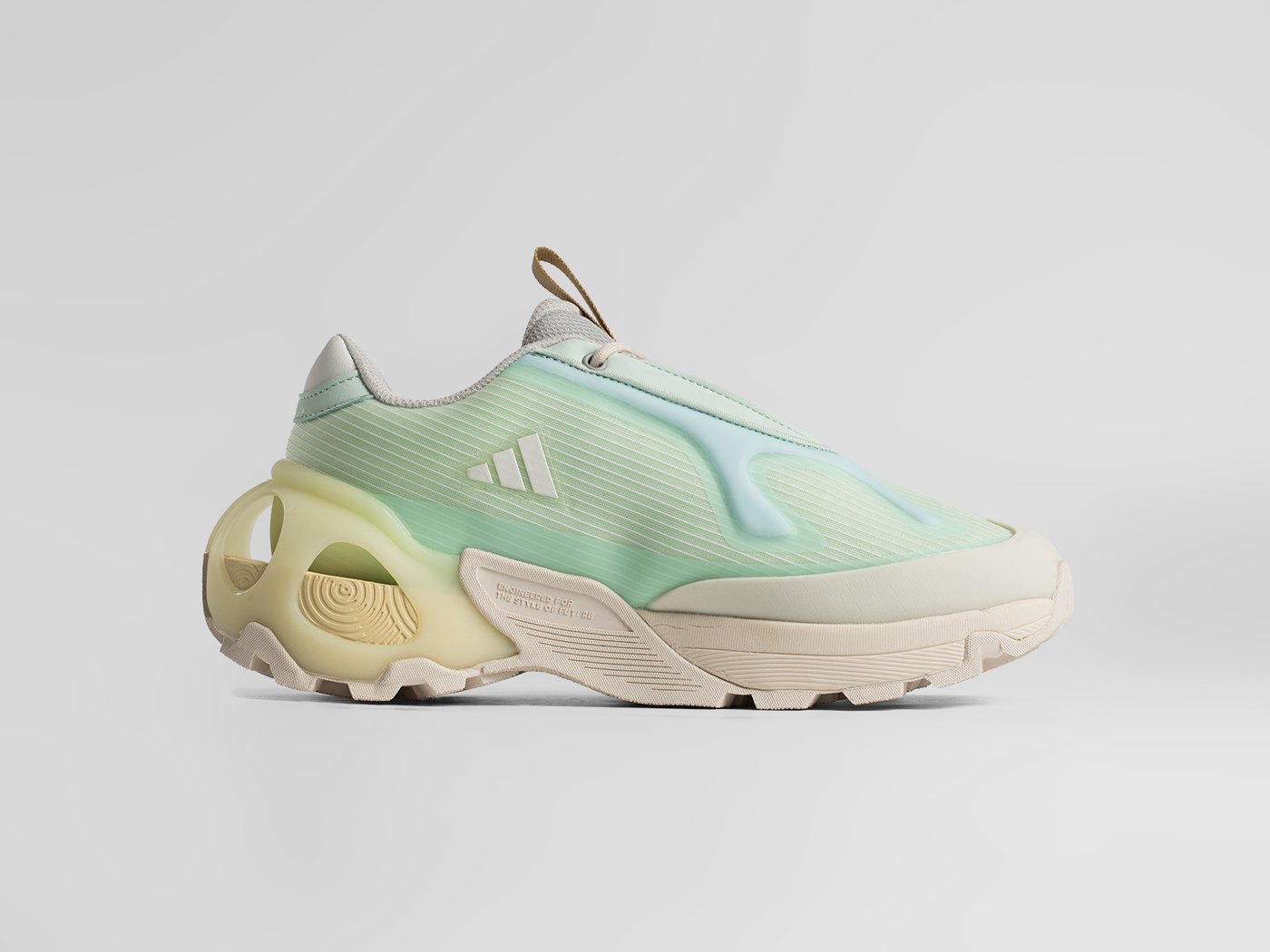 Кроссовки Adidas Edge Runner