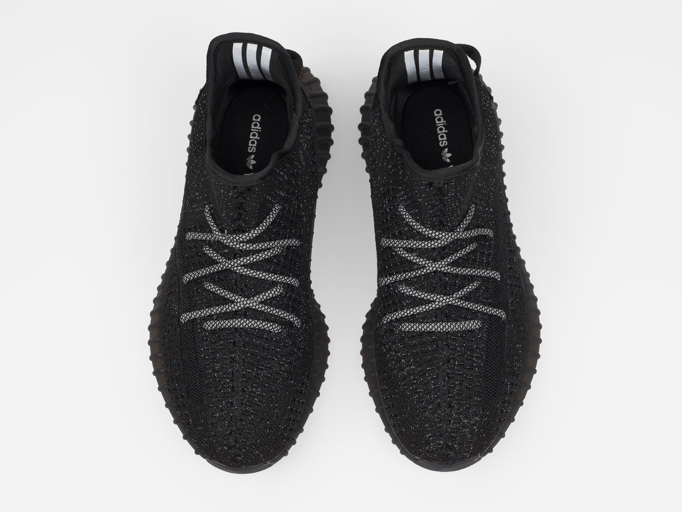 Кроссовки Adidas Yeezy 350 Boost v2