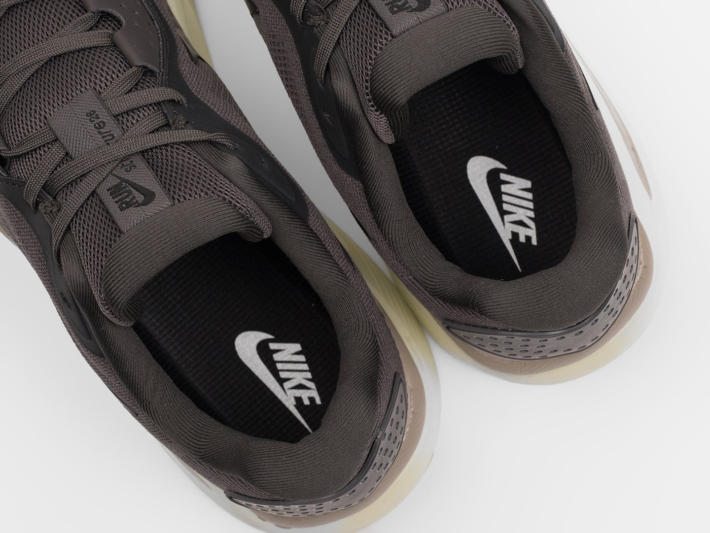 Кроссовки Nike Air Zoom Structure 26
