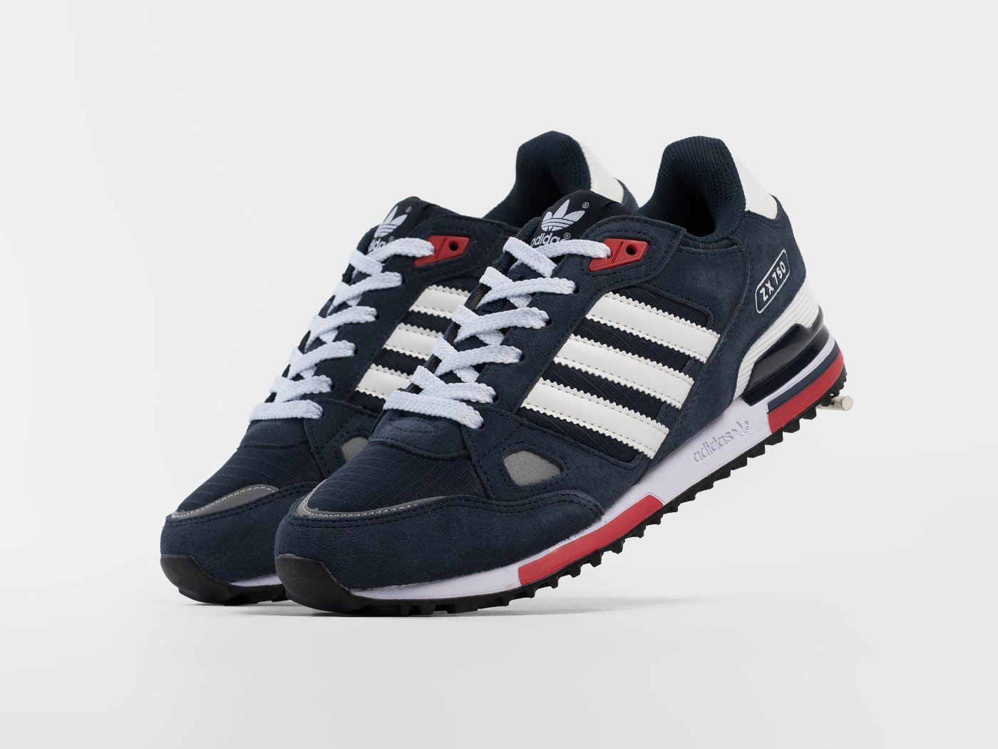 Кроссовки Adidas ZX 750