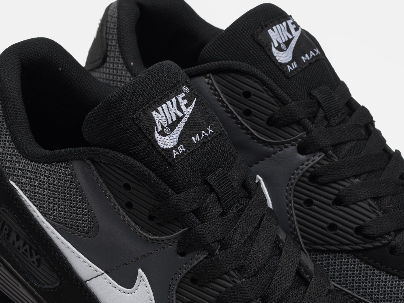 Кроссовки Nike Air Max 90