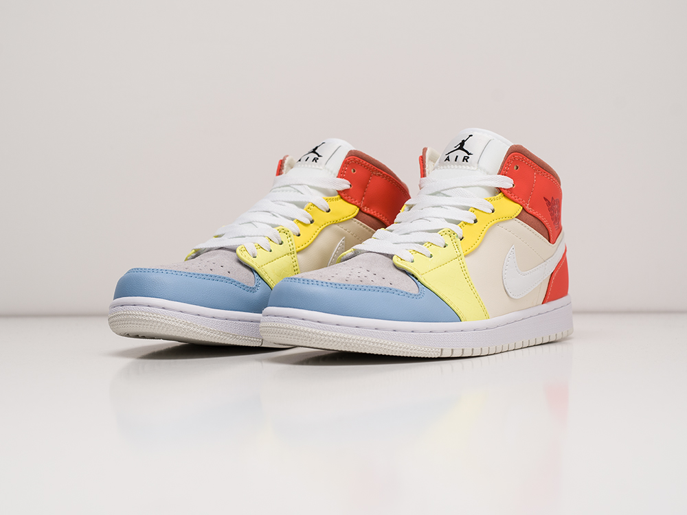 Кроссовки Nike Air Jordan 1 Mid