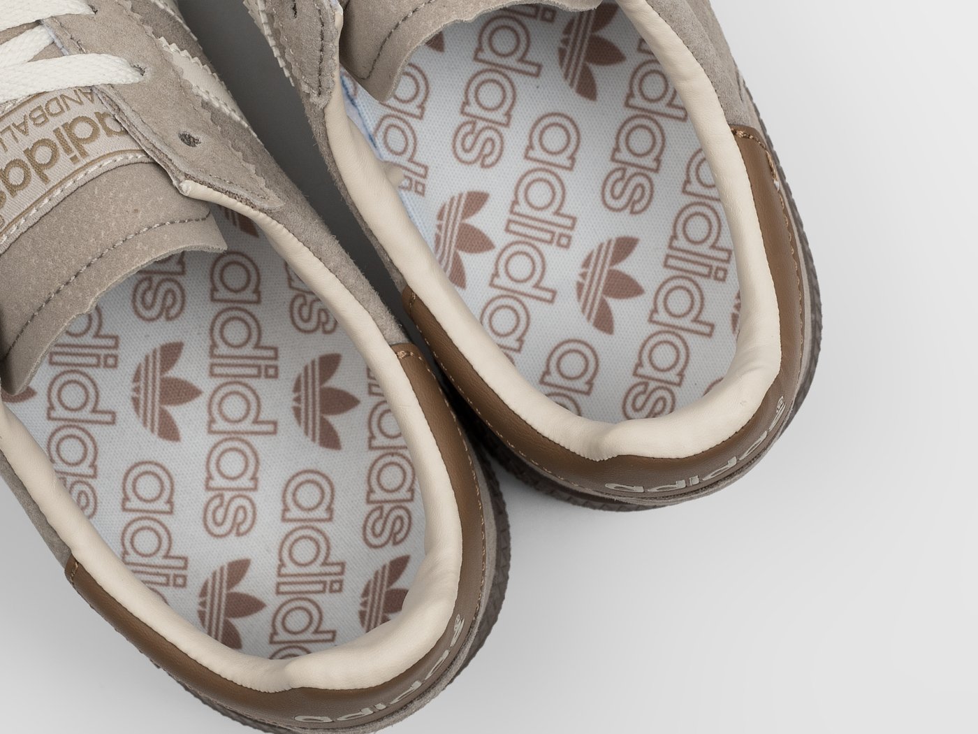 Кроссовки Adidas Spezial