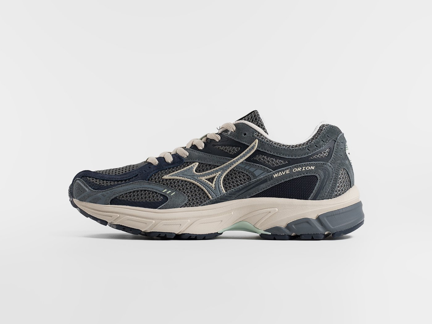 Кроссовки Mizuno Wave Orion